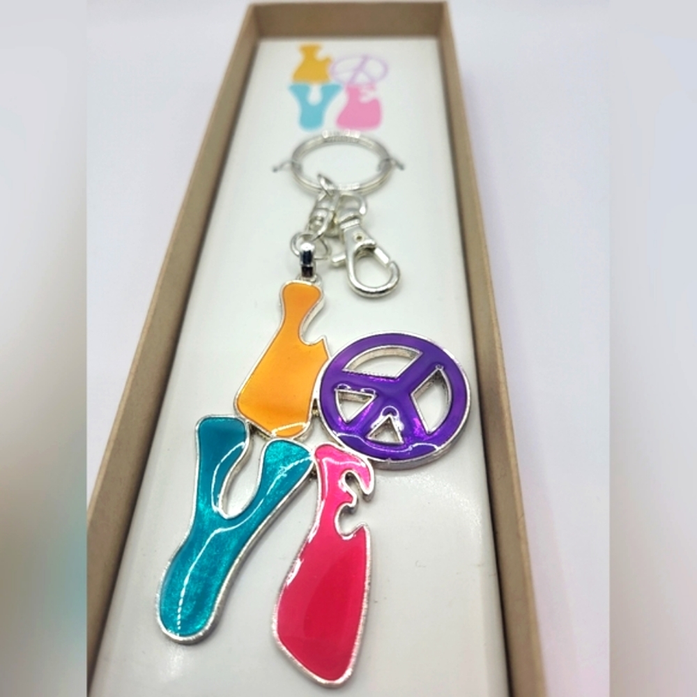 ✌️ Love Key Chain